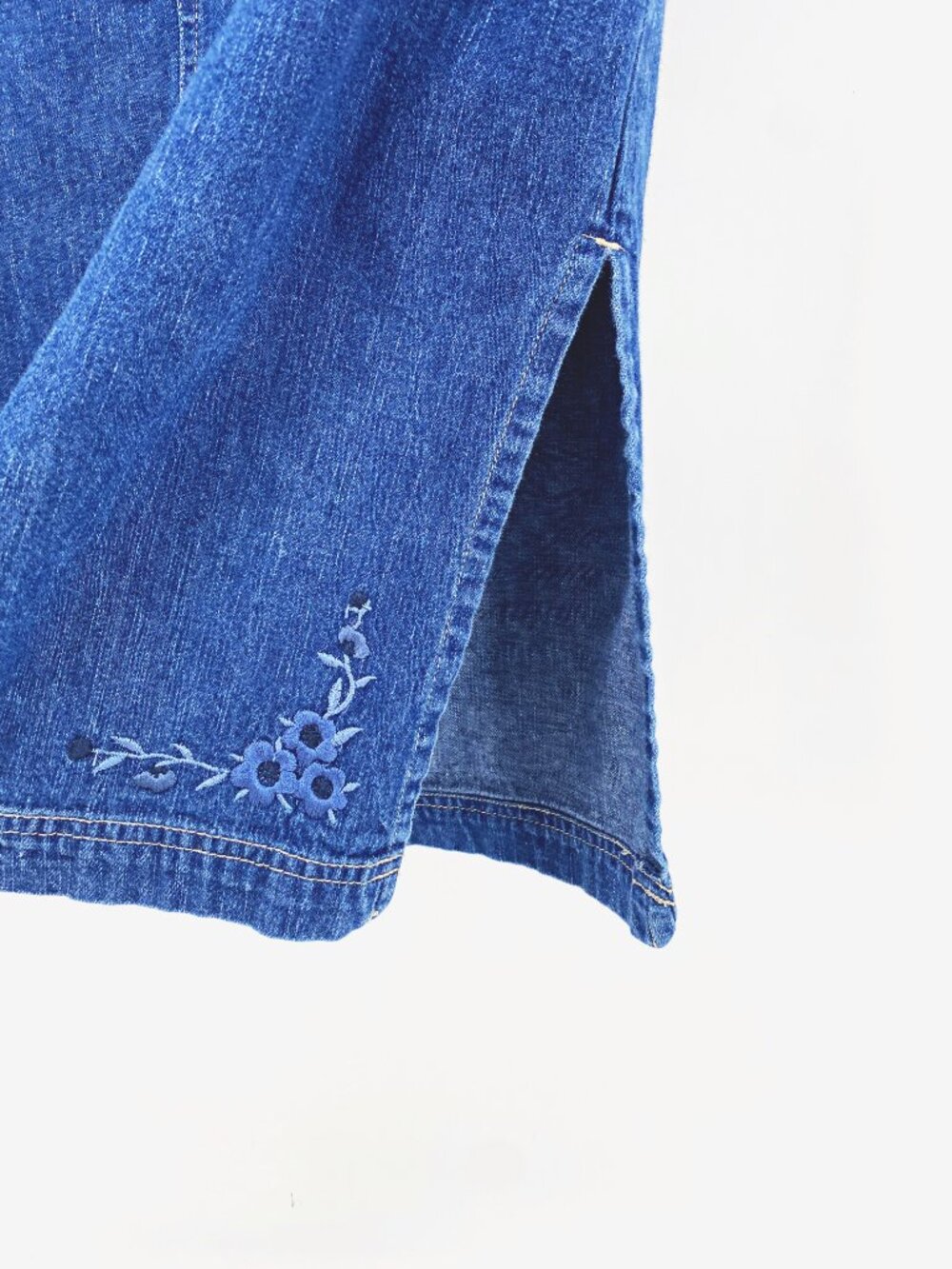 White Stag Vintage Embroidered Denim Midi Skirt - Picture 4 of 9